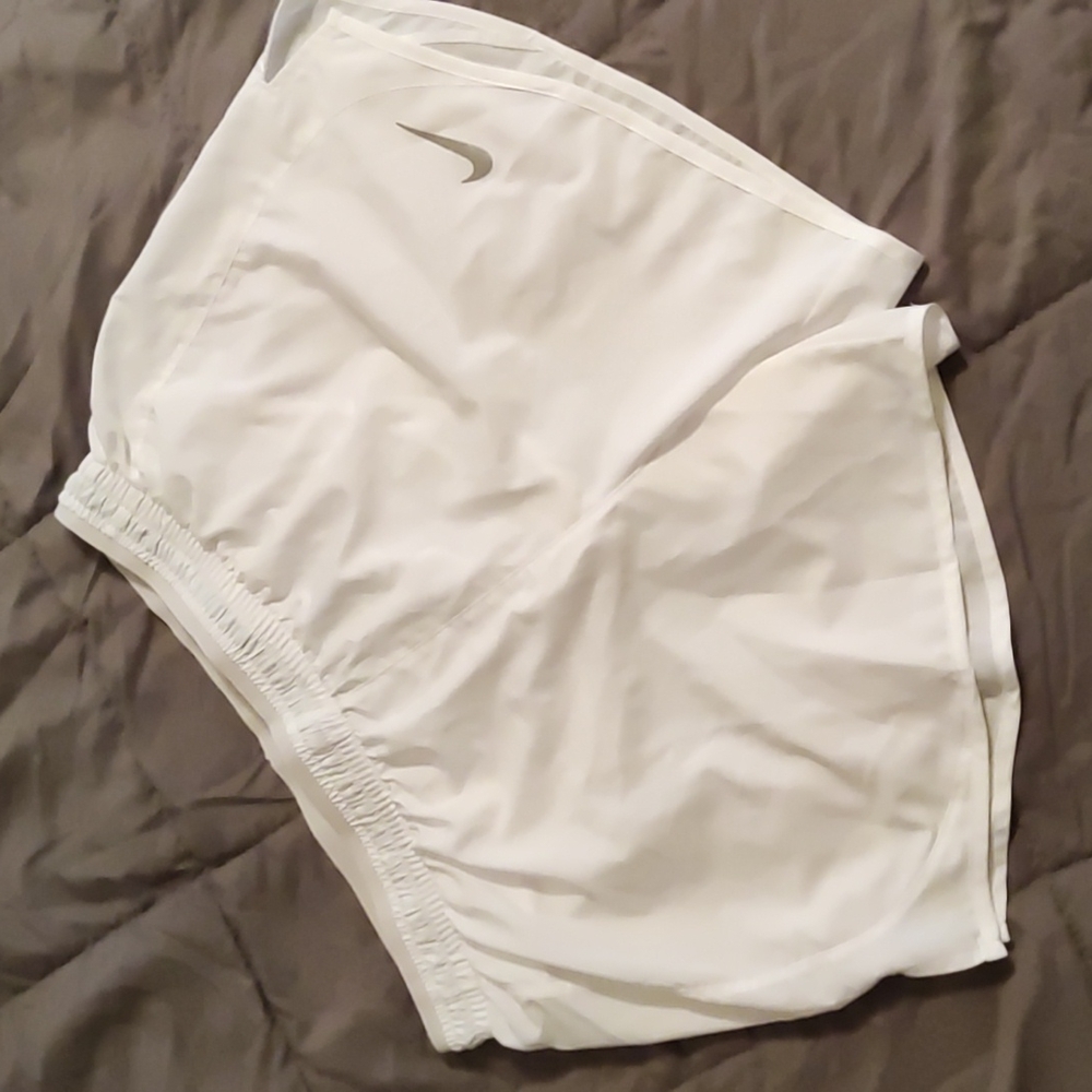 Like New Nike Tempo Lux Running lined 5" inseam